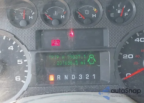 2010 Ford F-250 Xl/Xlt z USA, uszkodzony, nr VIN 1FDSX2B54AEA85627